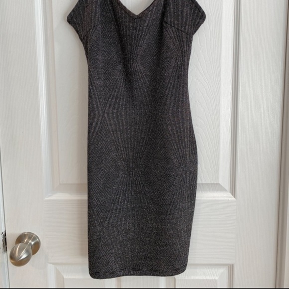 Bodycon dress - Picture 3 of 3